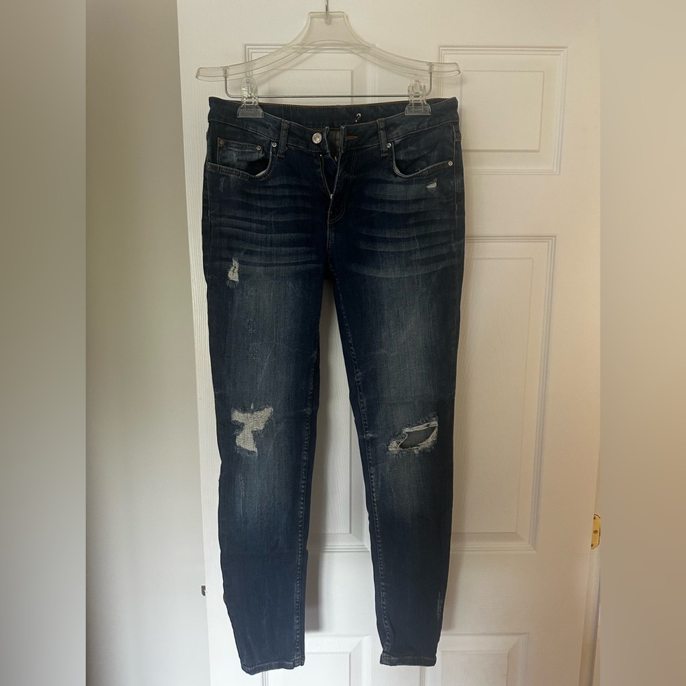 Zara Jeans Size 10 – Slightly Worn – Retail $60 – Selling for $20
